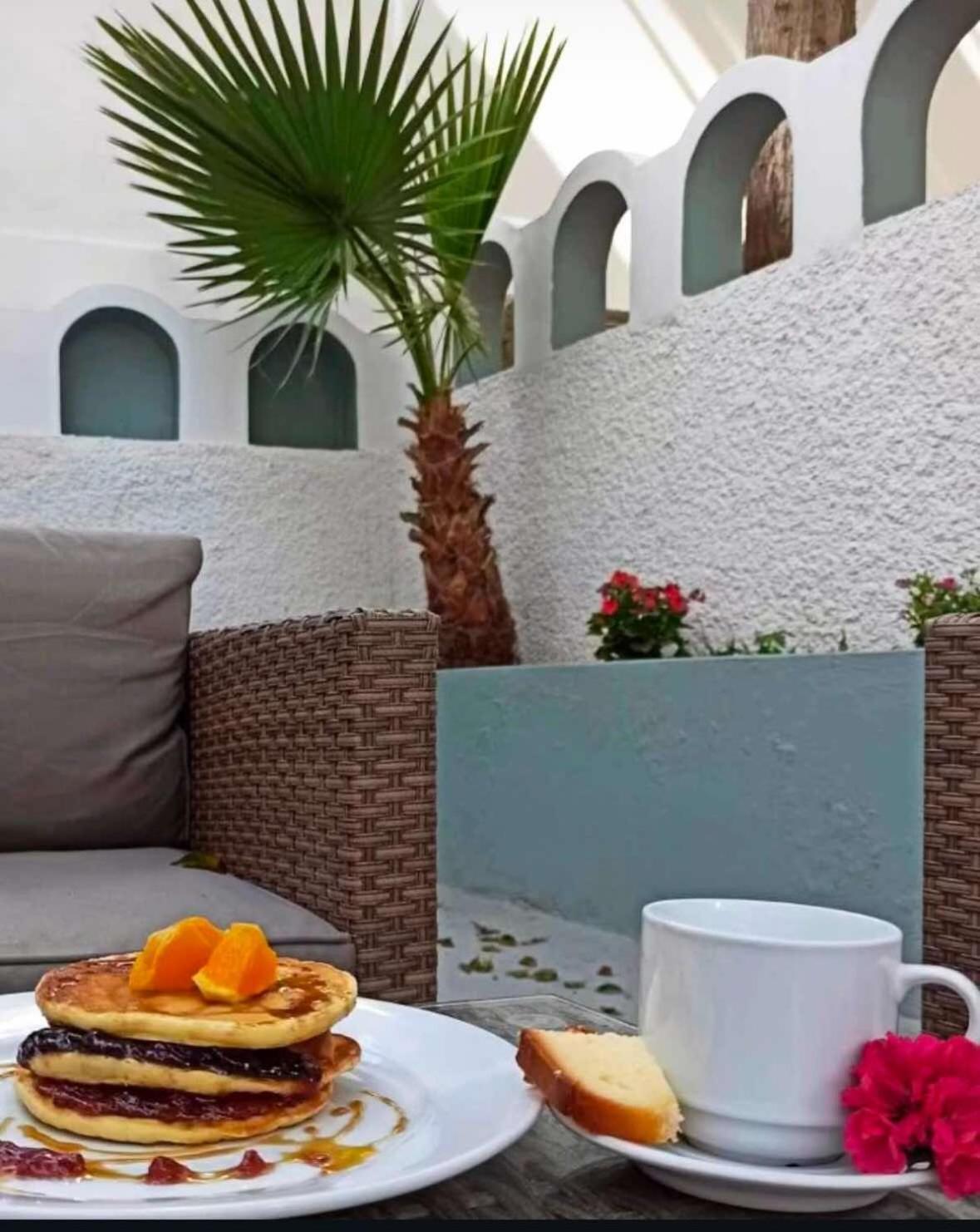 Lefkothea Hotel Kamári المظهر الخارجي الصورة